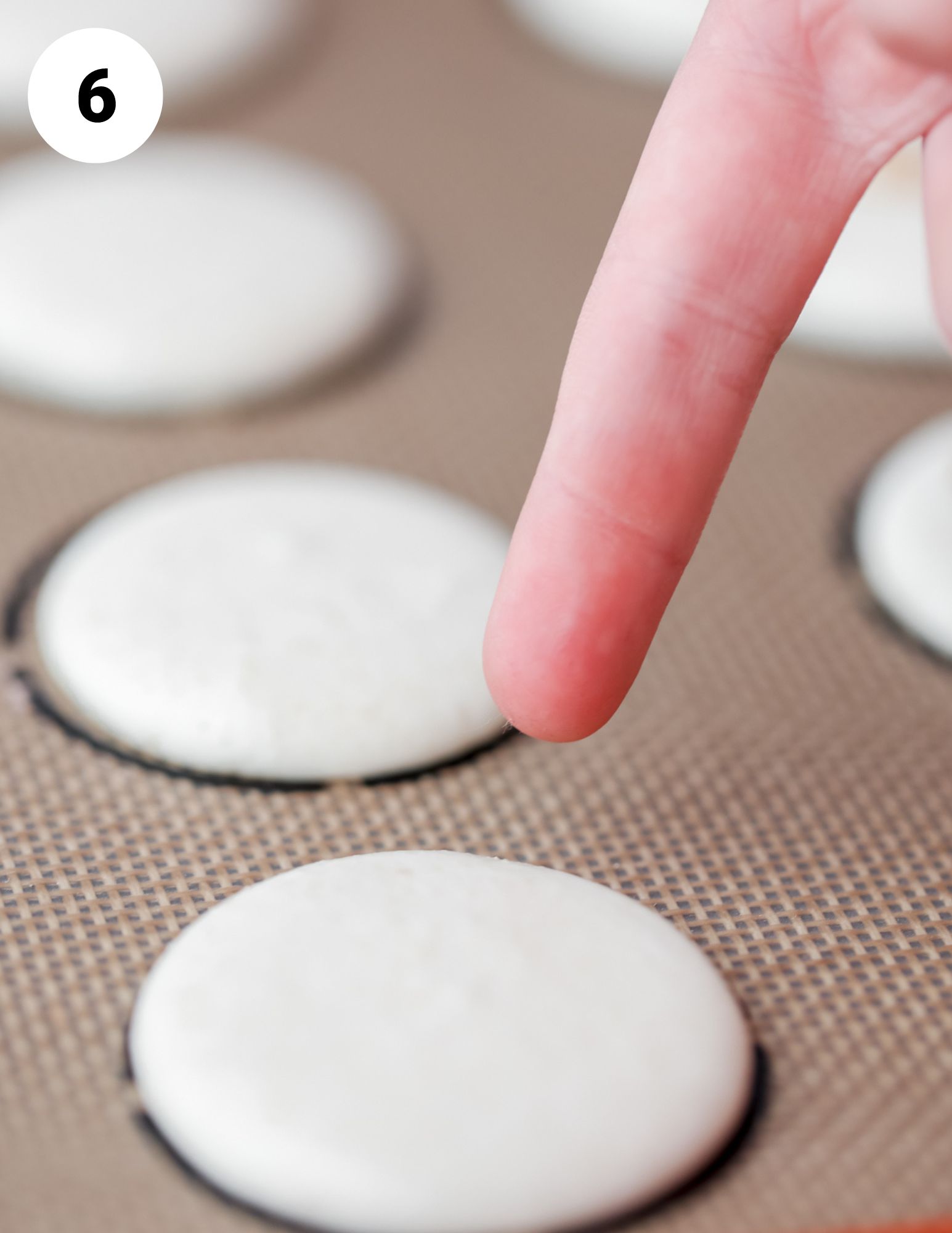 Macroon Shell French Meringue Macarons Shells - Everything Marina