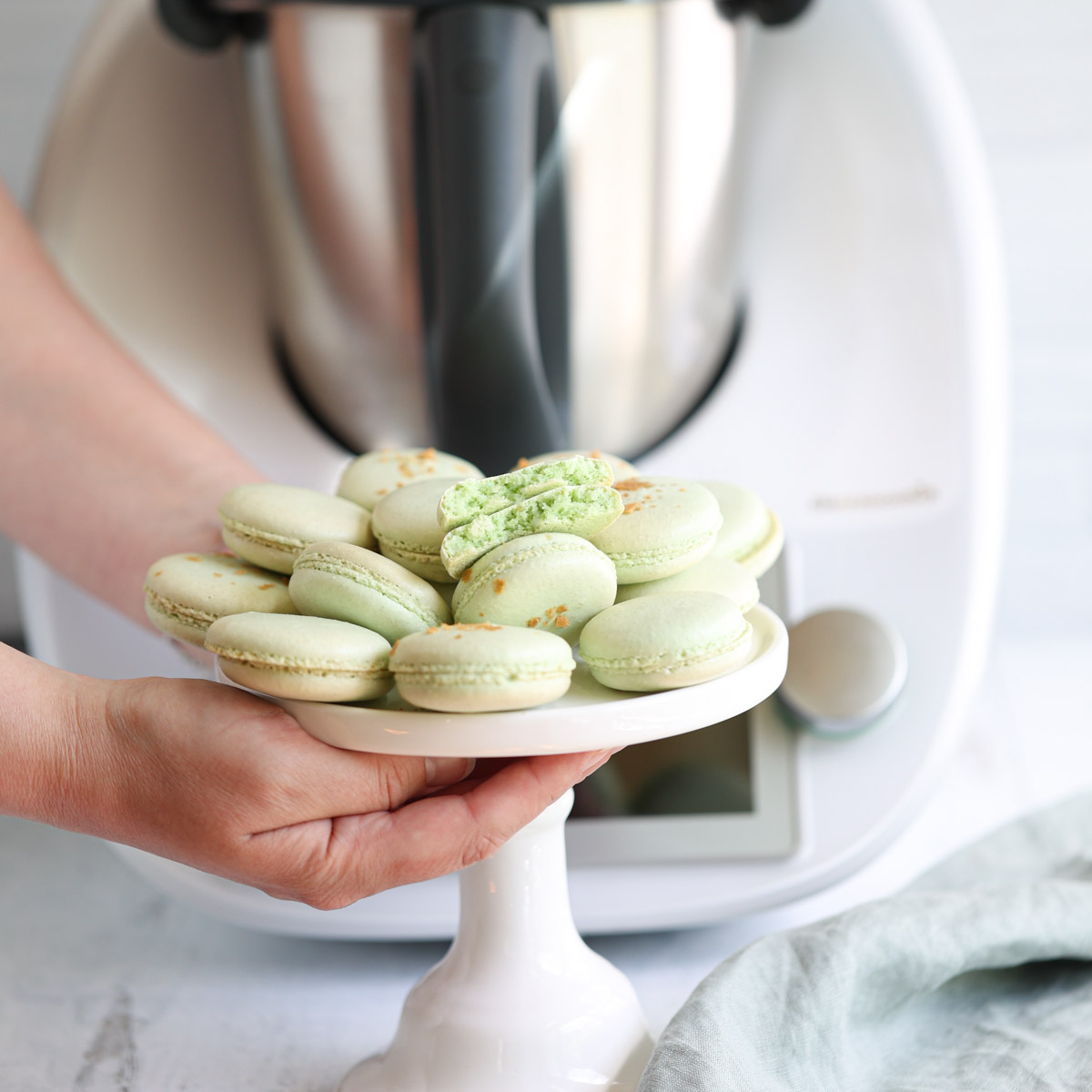 Macarons on the plate by Thermomix.