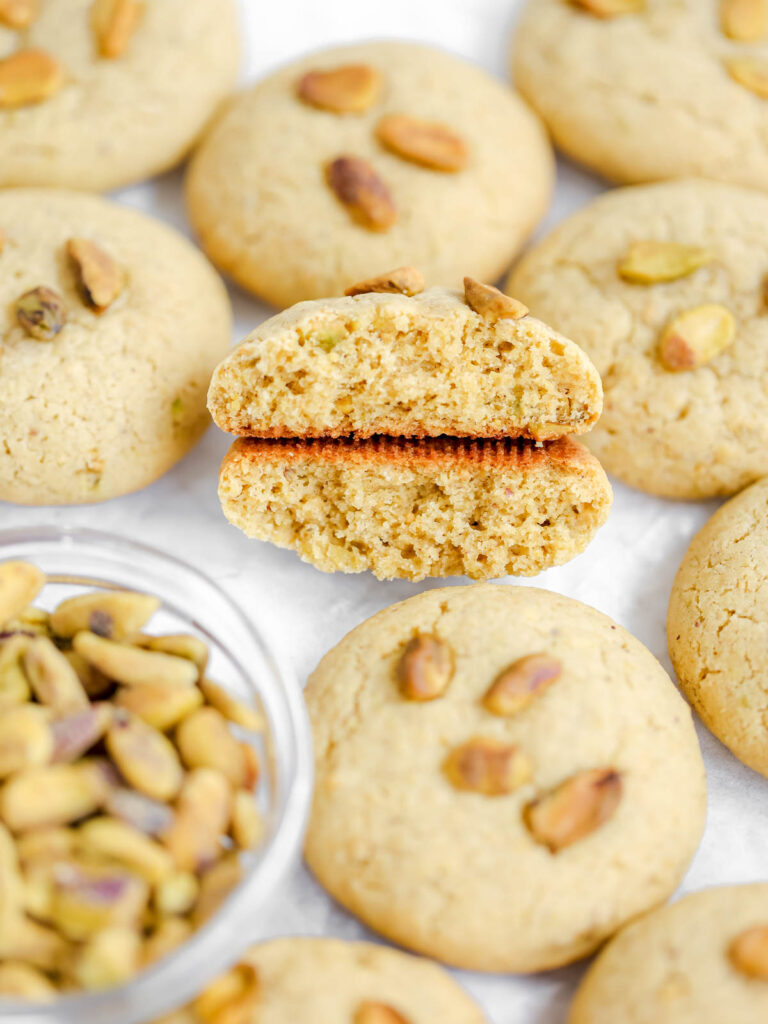 Pistachio cookies on the table. 