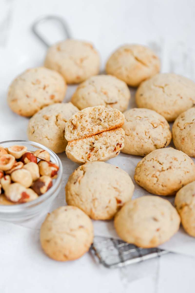 Hazelnut Cookies