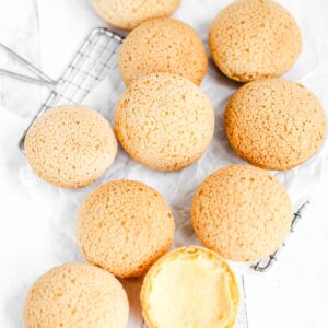 Choux au craquelin crispy cream puffs.