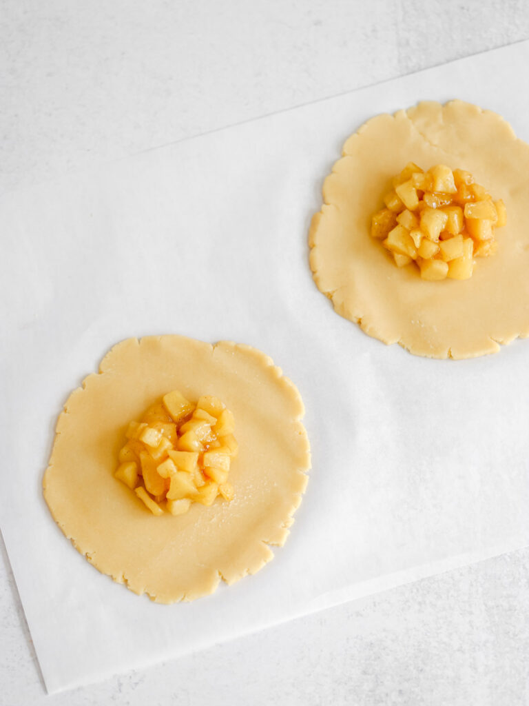 Crust dough with apple filling. 
