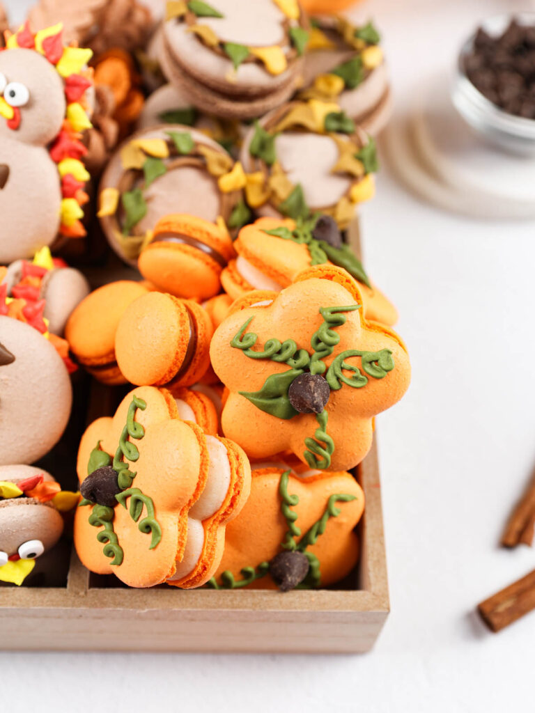Thanksgiving macarons box. 