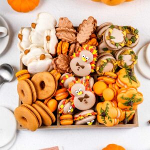 Thanksgiving macarons box.