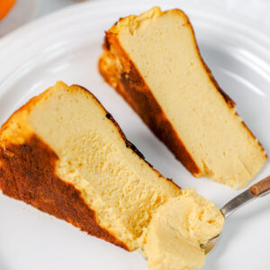 Pumpkin Basque cheesecake on the plate.