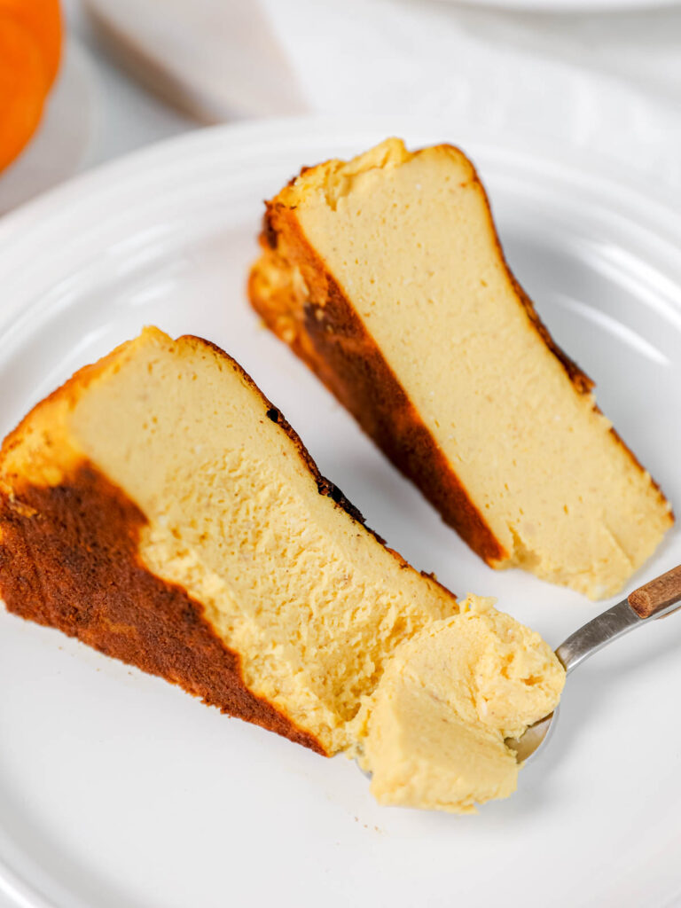 Pumpkin cheesecake on the plate. 