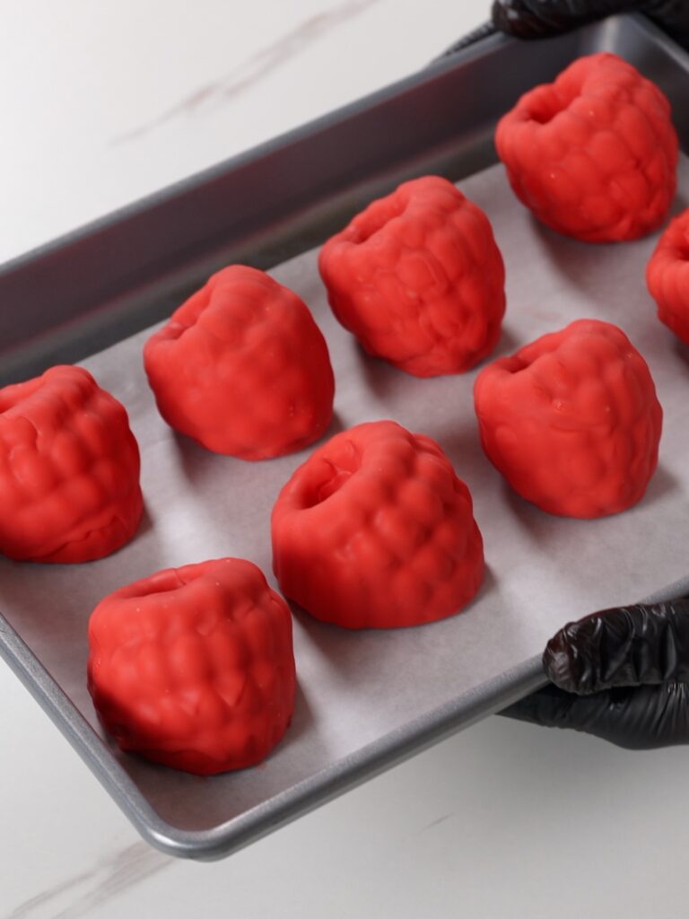 Viral raspberry dessert.