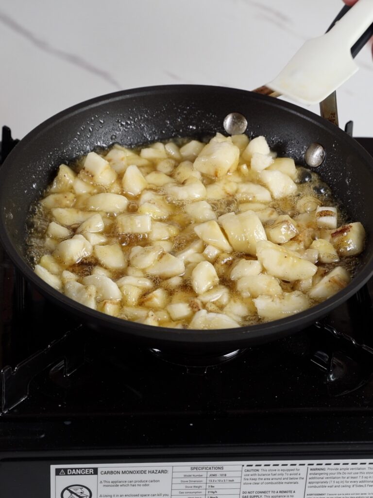 Banana filling in the pan.