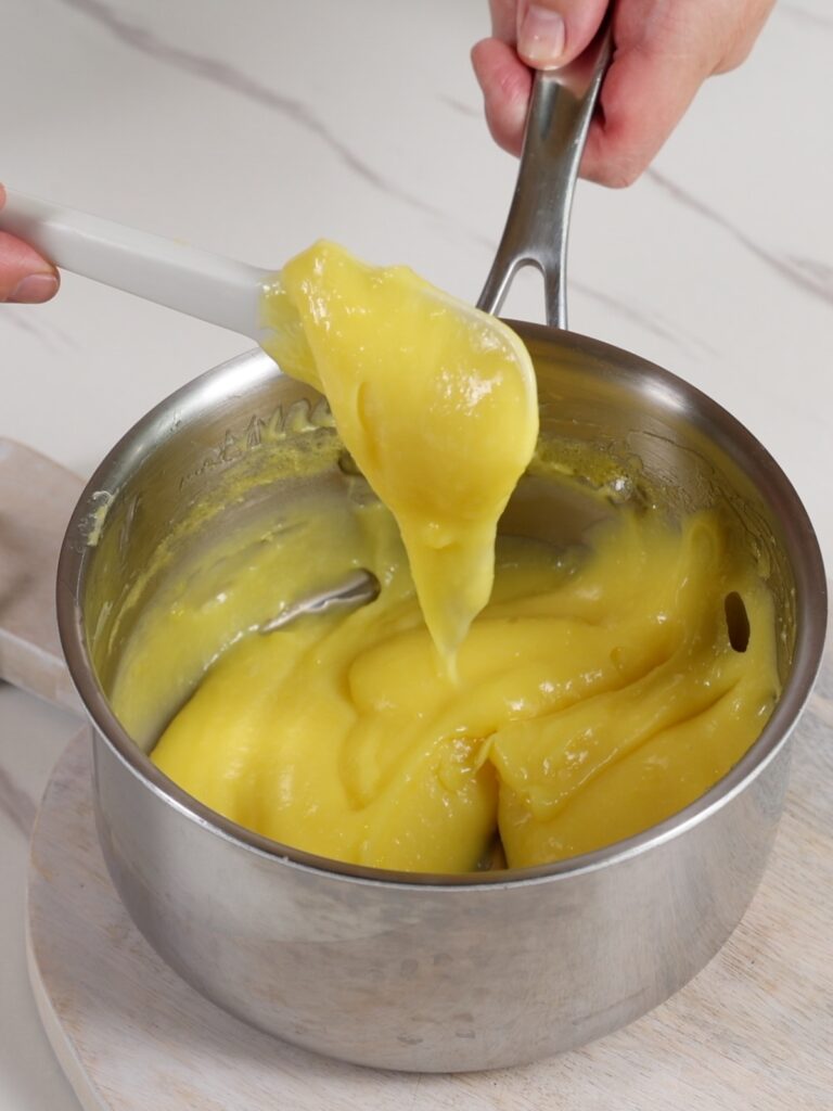 Lemon filling in the saucepan. 